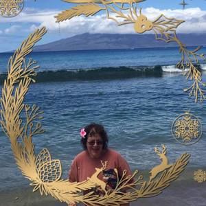 Meet your Posher, Elaine